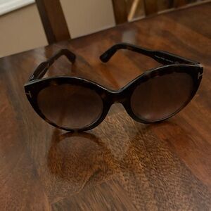 New Tom Ford Black Rosanna Sunglasses